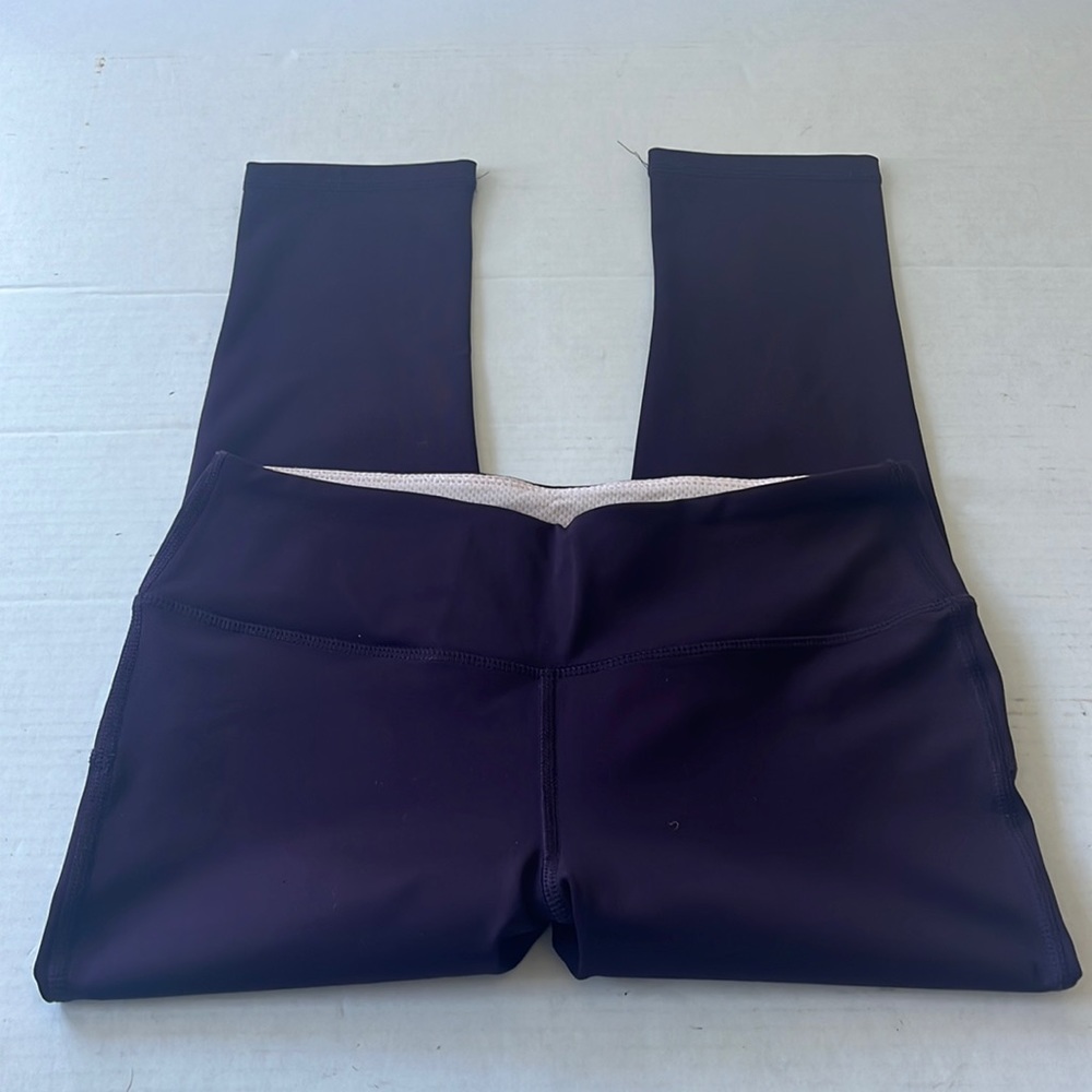 NWOT Marika eggplant and pink Capri leggings workout pants medium